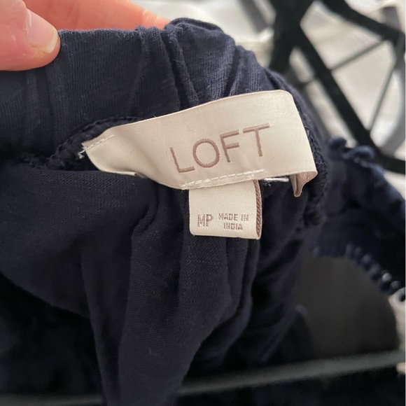 LOFT Ruffle Sleeve Tank - Picture 4 of 4